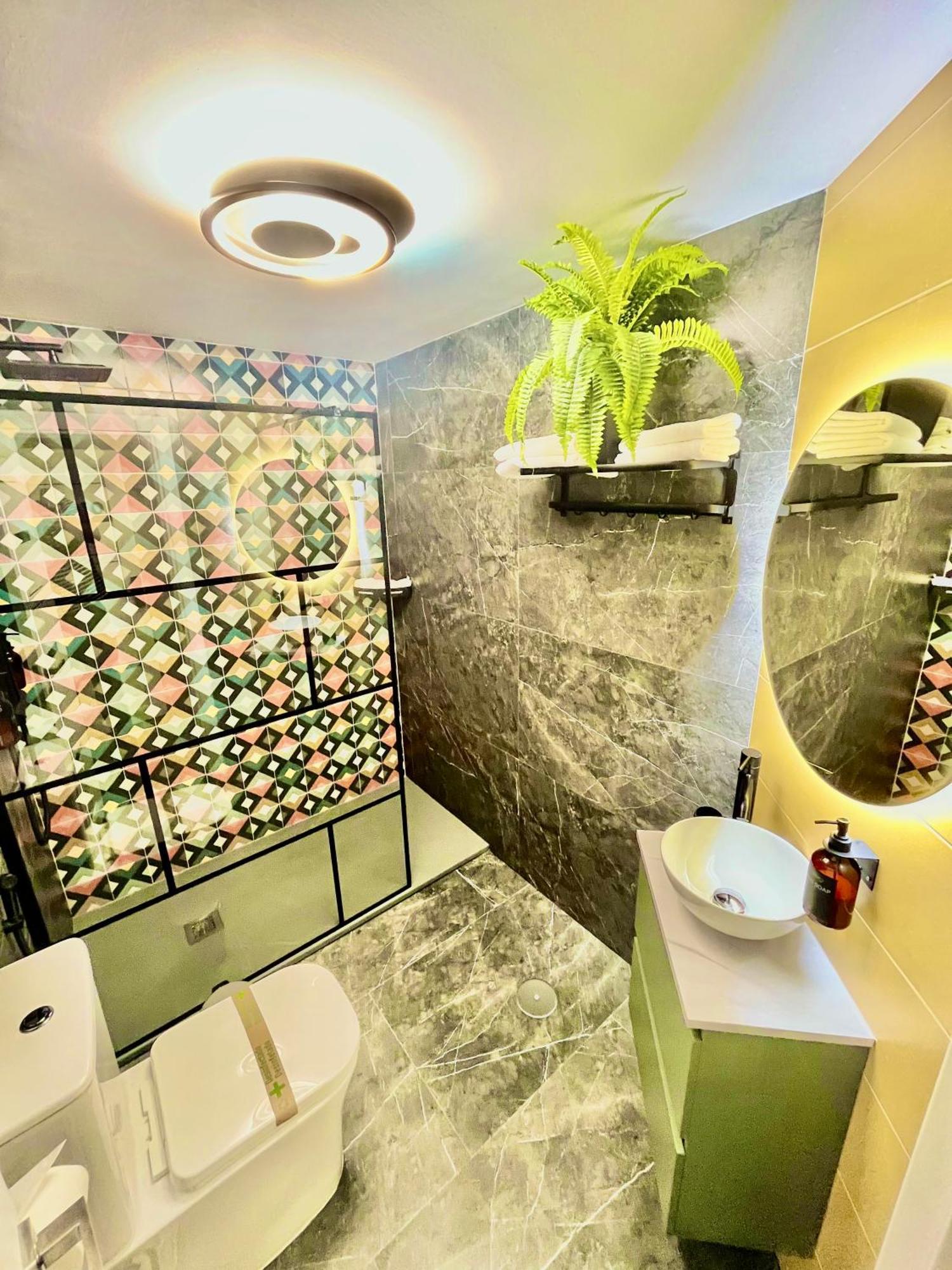 Elegante Apartamento Tres Colores Alicante Exterior photo