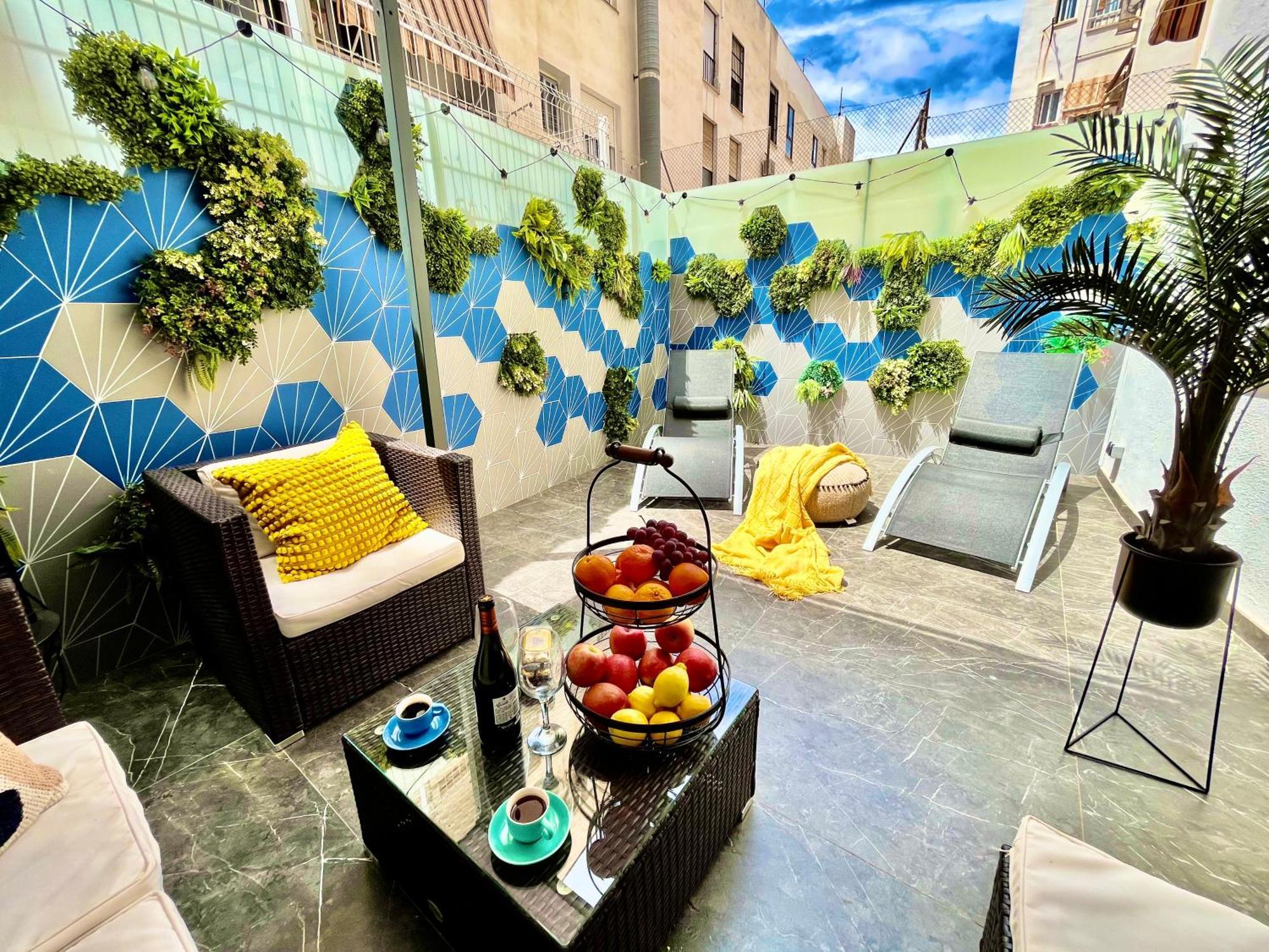 Elegante Apartamento Tres Colores Alicante Exterior photo