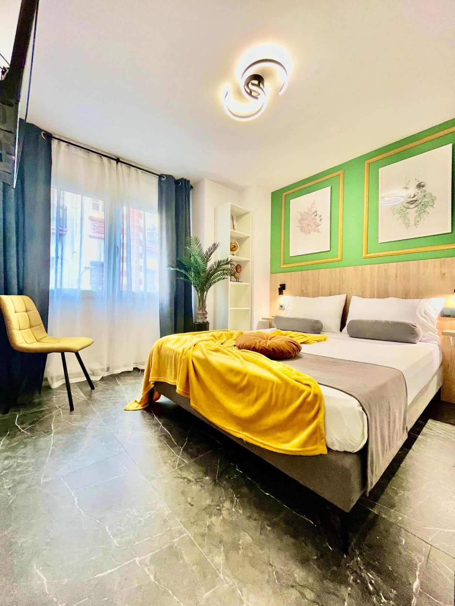 Elegante Apartamento Tres Colores Alicante Exterior photo