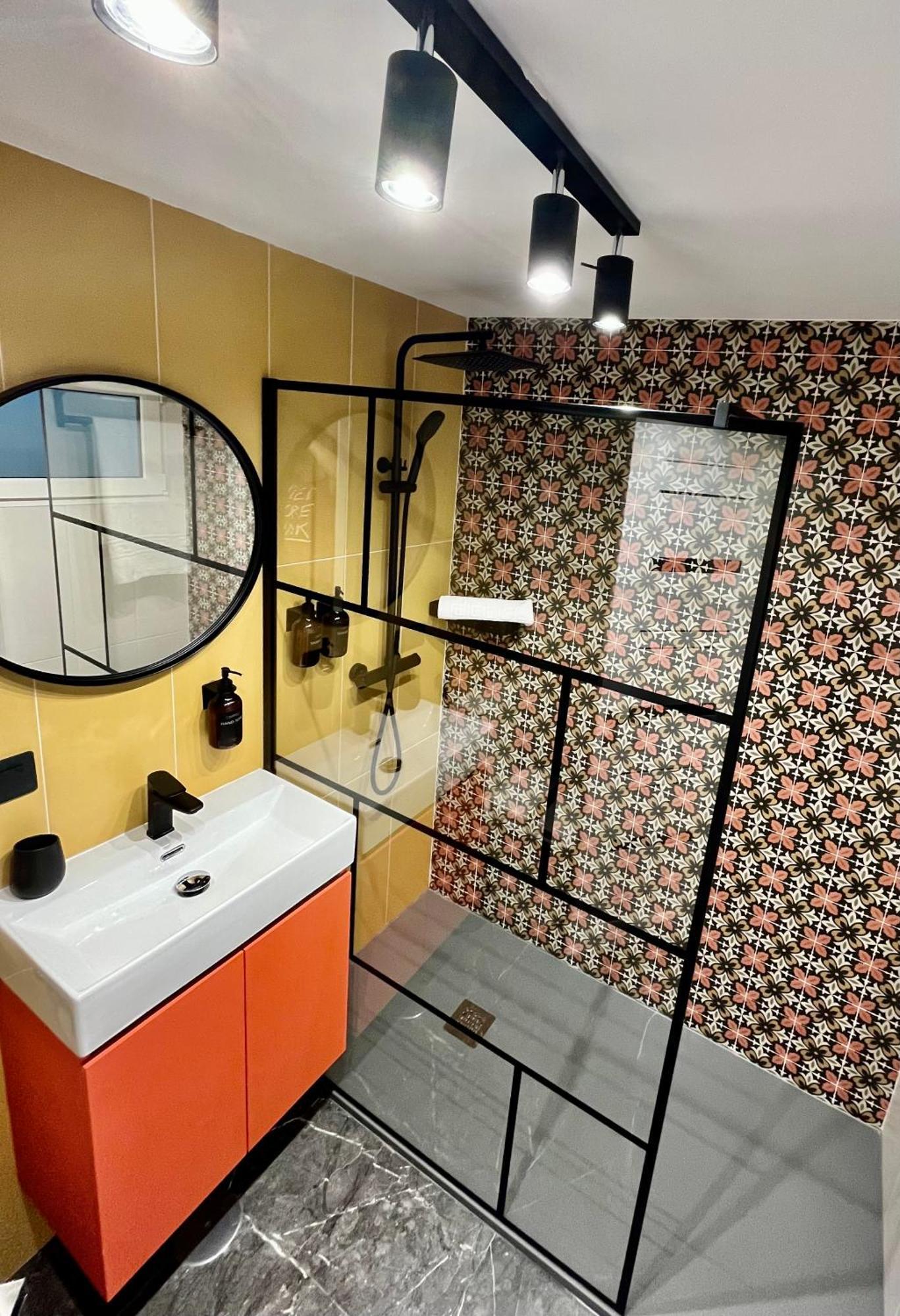 Elegante Apartamento Tres Colores Alicante Exterior photo