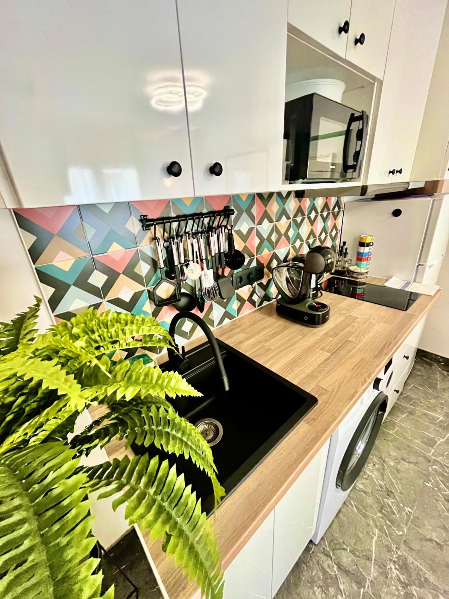 Elegante Apartamento Tres Colores Alicante Exterior photo