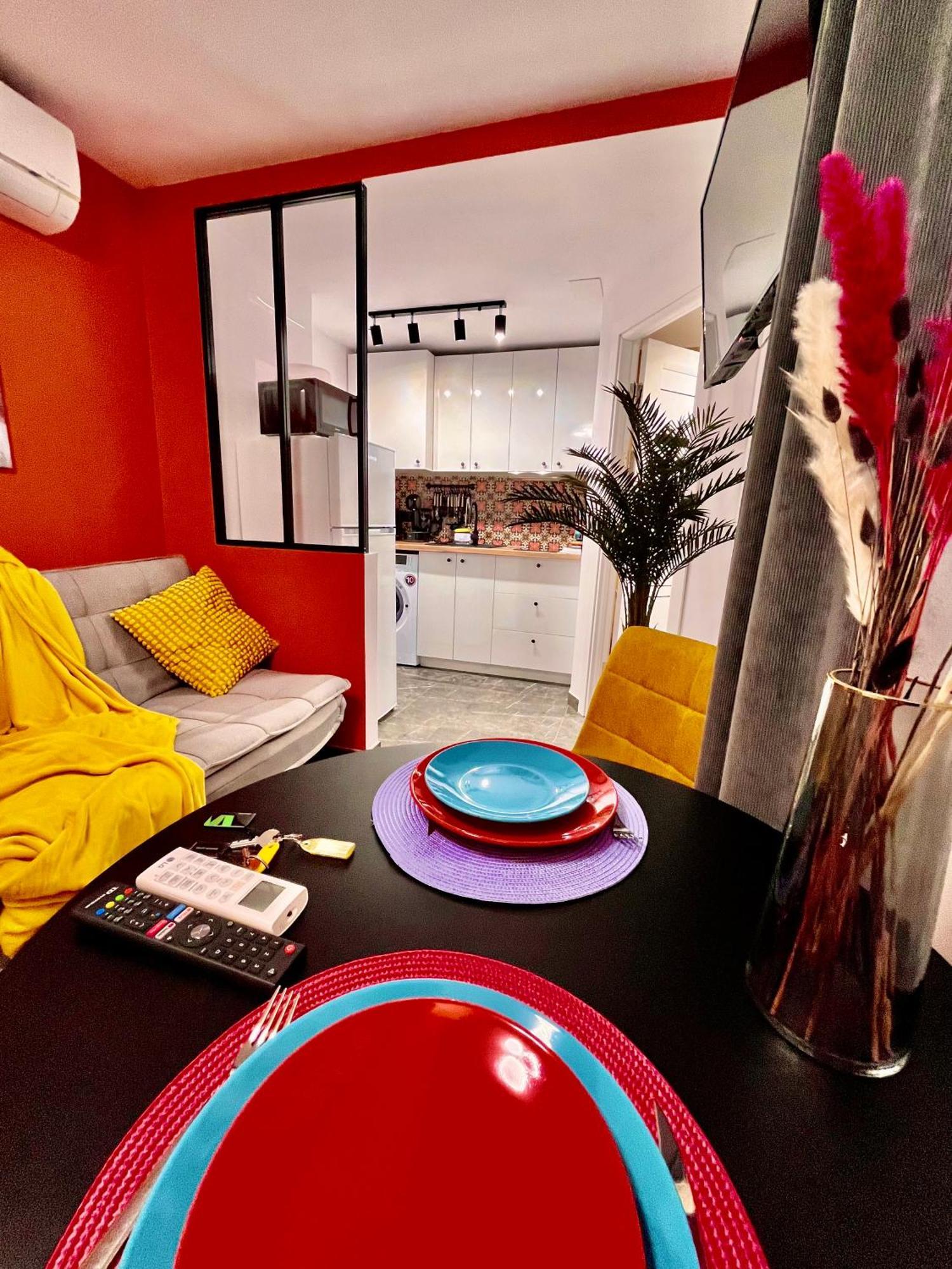 Elegante Apartamento Tres Colores Alicante Exterior photo